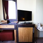 Aparthotel Duke Armeneasca Suites By Olala! 3*