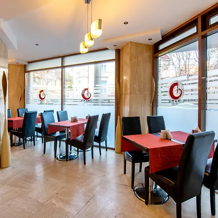 Duke Armeneasca Center 3*