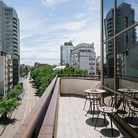 Duke Armeneasca Center