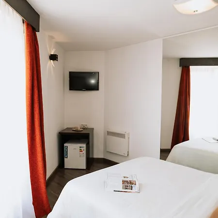 Duke Armeneasca Center Hotel 3*