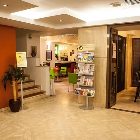 Duke Armeneasca Center فندق