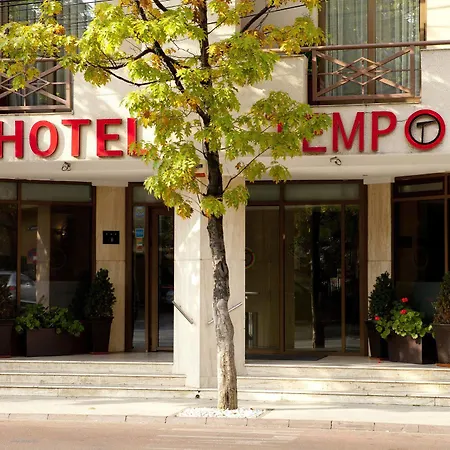 Duke Armeneasca Center Hotel