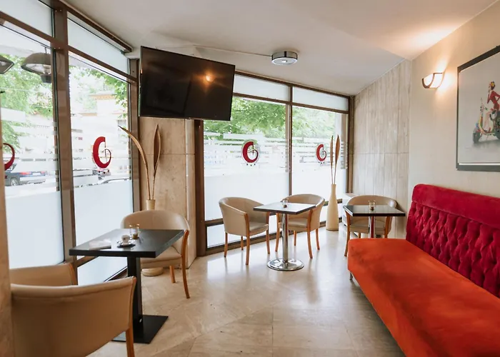 Duke Armeneasca Center 호텔 3*