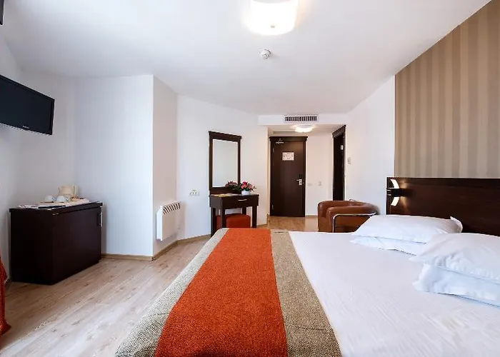 Duke Armeneasca Center 3*