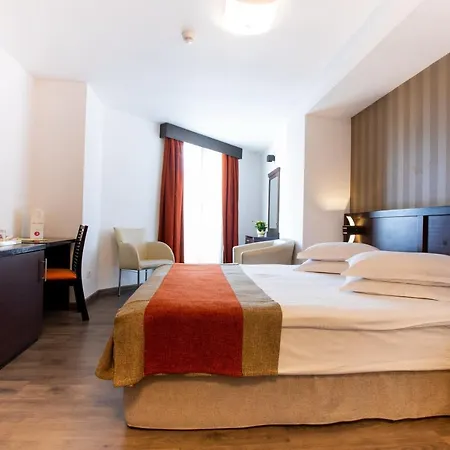 Hotel Duke Armeneasca Center - Ex Tempo